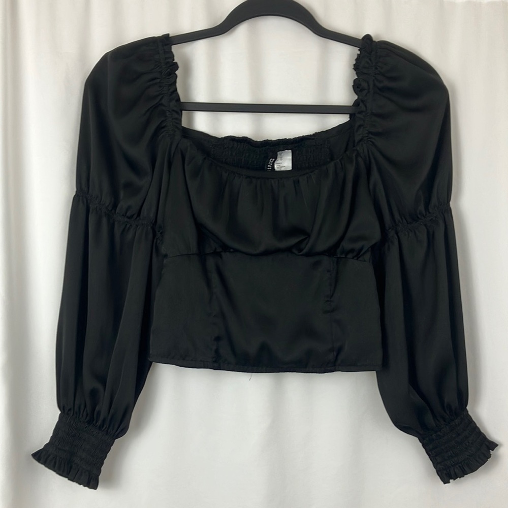 H&M Divided black fairy goth off the shoulders cropped top woman’s size XS